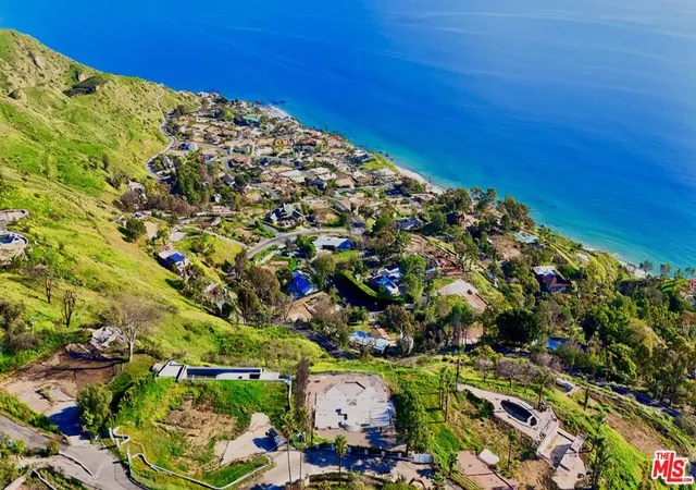 Photo 2 of Land for sale at 20765 Big Rock Dr, Malibu, CA 90265 | MLS# 26644389 | Listing updated on 2026-10-02