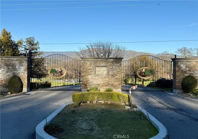 2nd image of 14798 Feather Woods Ln, Prather, CA 93651 | MLS# FR26020514