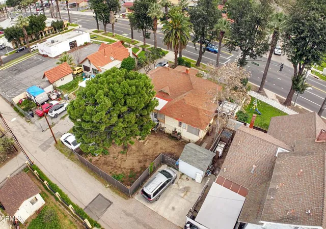 Homes for sale in Corona, CA | 714 E Grand Blvd, Corona, CA 92879 | MLS# P1-25631