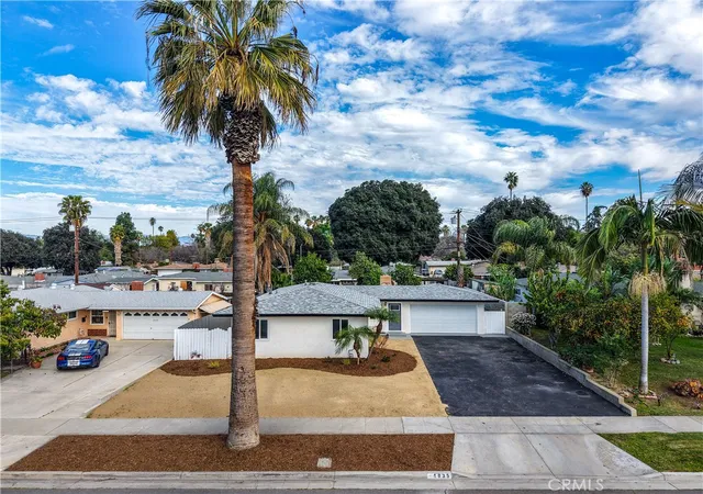 Photo 2 of Sale Pending at 4035 Madrona, Riverside, CA 92504 | MLS# IV26020741 | Listing updated on 2026-10-07