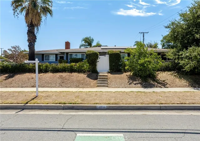 1st image of 1235 W Cypress, Redlands, CA 92373 | MLS# IG26020605