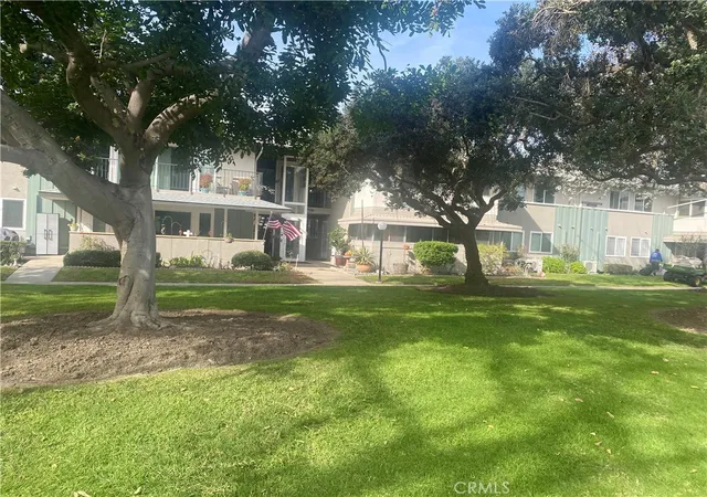 Homes for sale in Seal Beach, CA | 1880 Mckinney Way, M15-20B, Seal Beach, CA 90740 | MLS# PW26019451