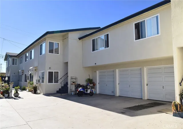 Photo 3 of Multi family home for sale at 46 E Plymouth, Long Beach, CA 90805 | MLS# OC26021177 | Listing updated on 2026-06-10