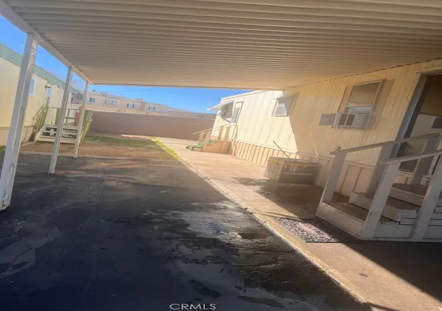 2nd image of 16473 Green Tree Blvd, Victorville, CA 92395 | MLS# IG26020792