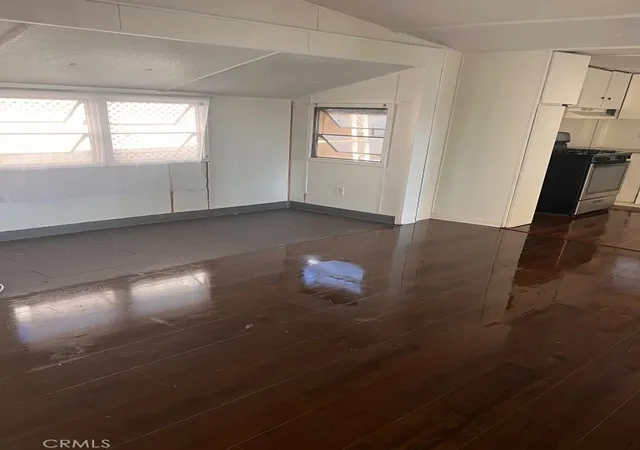 5th image of 16473 Green Tree Blvd, Victorville, CA 92395 | MLS# IG26020792