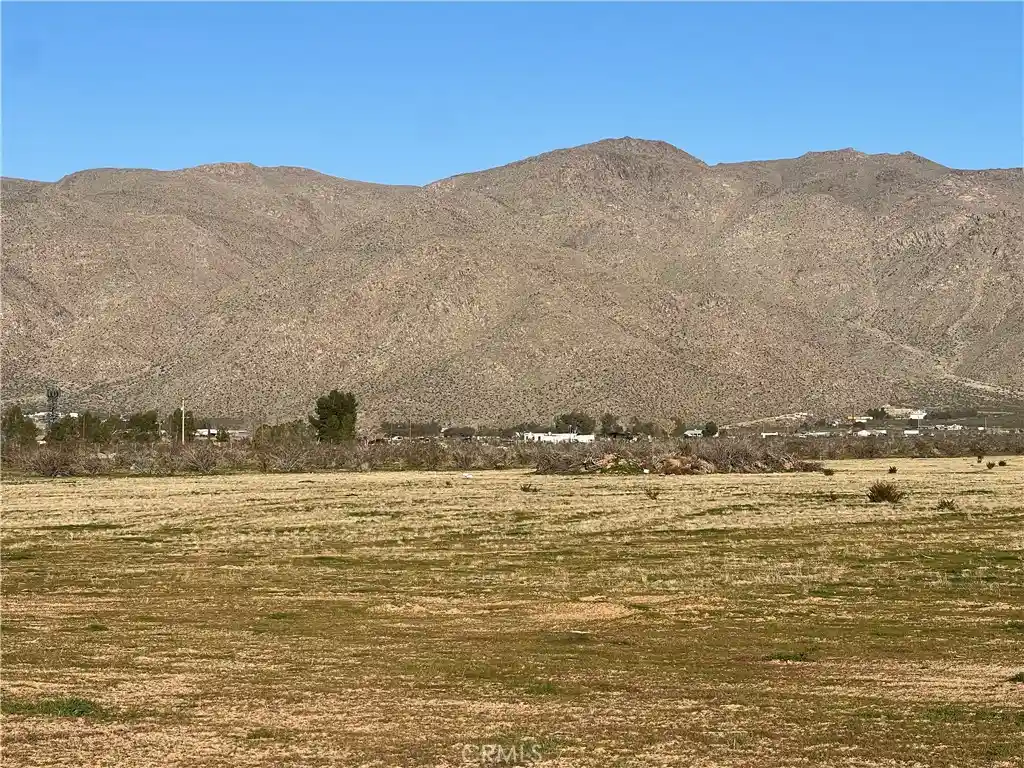 Photo 1 of Land for sale at 3 Manzana Dr, Apple Valley, CA 92308 | MLS# HD26012889 | Listing updated on 2026-08-11
