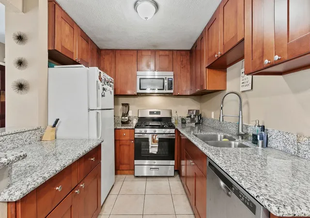 Photo 2 of Condo for sale at 1101 W Macarthur #244, Santa Ana, CA 92707 | MLS# PW26021217 | Listing updated on 2026-05-05