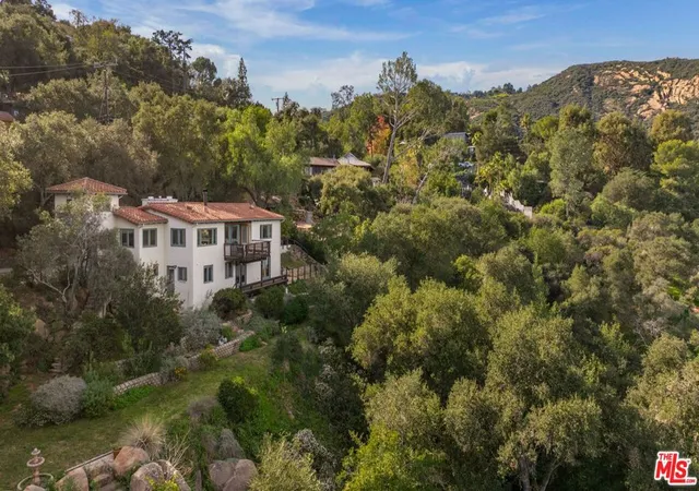 Homes for sale in Topanga, CA | 20155 Observation Dr, Topanga, CA 90290 | MLS# 26644451