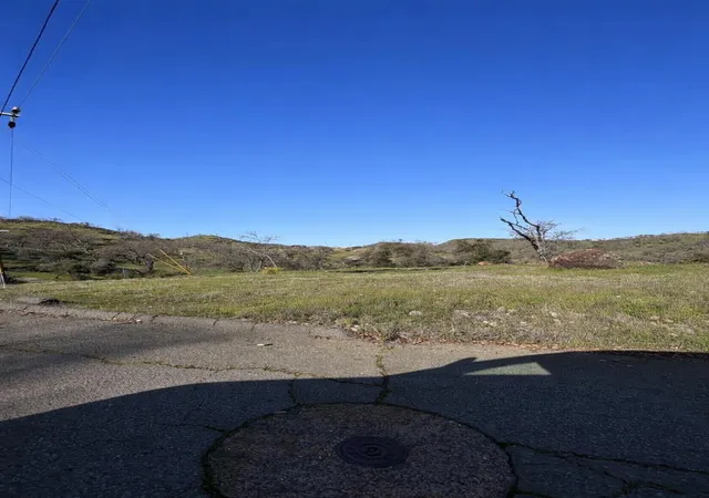 3rd image of 236 Mulford Dr, Napa, CA 94558 | MLS# ML82033038