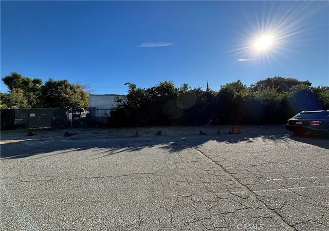 Photo 2 of Land for sale at 501 N Palm Ave, Hemet, CA 92543 | MLS# SW26021463 | Listing updated on 2026-09-25