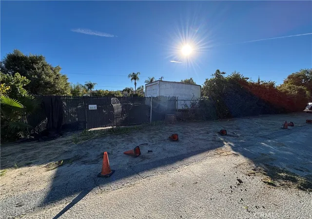 Photo 3 of Land for sale at 501 N Palm Ave, Hemet, CA 92543 | MLS# SW26021463 | Listing updated on 2026-09-25