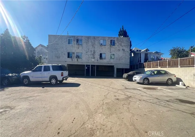 Photo 3 of House for sale at 2614 Griffin Ave, Los Angeles, CA 90031 | MLS# WS26018859 | Listing updated on 2026-08-31