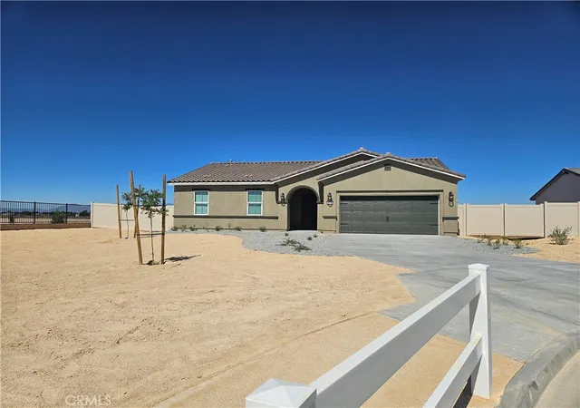 1st image of 14792 Desert Lily Ct, Apple Valley, CA 92307 | MLS# SW26021598