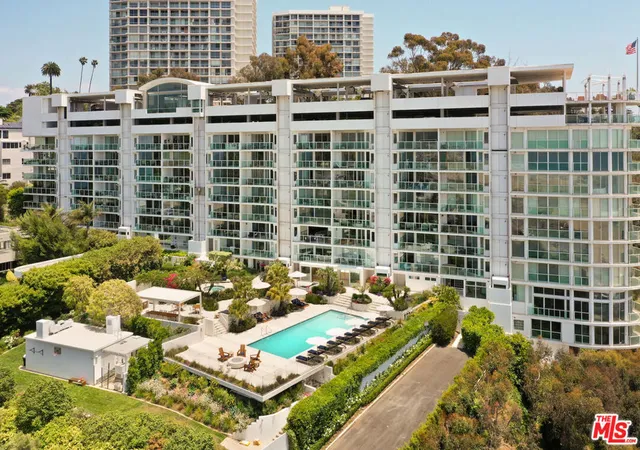 Photo 3 of Condo for sale at 101 Ocean Ave #F402, Santa Monica, CA 90402 | MLS# 26644061 | Listing updated on 2026-09-18