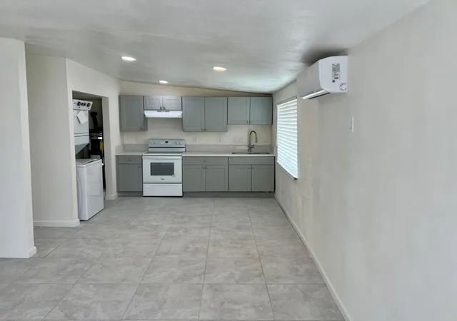 3rd image of 2542 Sea View Dr, Thermal, CA 92274 | MLS# 219142327DA