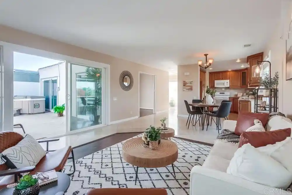 Listing Photo 1 - Condo for sale in 3621 Vis Campana S located at 3621 Vis Campana S, Oceanside, CA 92057 - Unit #92