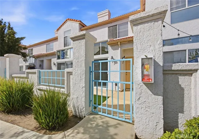 Photo 3 of Condo for sale at 29525 Cara, Temecula, CA 92591 | MLS# SW26021778 | Listing updated on 2026-10-02