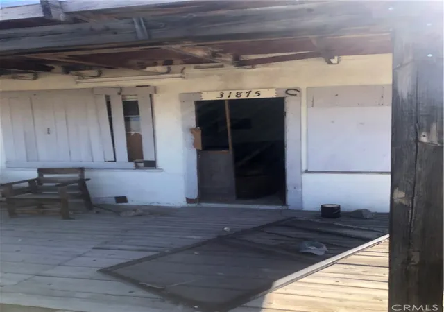Photo 2 of Single family home for sale at 31875 Sapphire Rd, Lucerne Valley, CA 92356 | MLS# HD26021896 | Listing updated on 2026-01-30