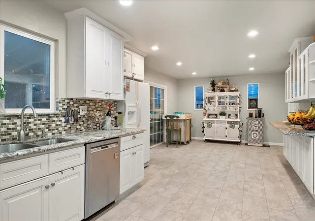 Homes for sale in Newark, CA | 35415 Blackburn Dr, Newark, CA 94560 | MLS# 41122524
