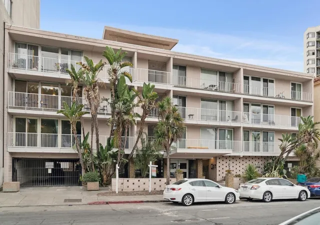 2nd image of 1425 Lakeside Dr #201, Oakland, CA 94612 | MLS# 41122525