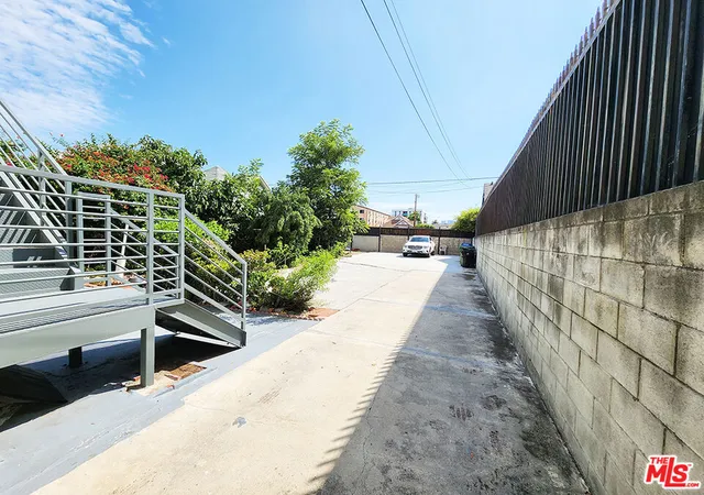 5th image of 1046 S Kenmore Ave, Los Angeles, CA 90006 | MLS# 26645087