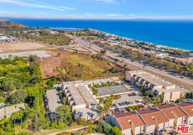 Homes for sale in Malibu, CA | 23901 Civic Center Wy #D238, Malibu, CA 90265 | MLS# 26645385