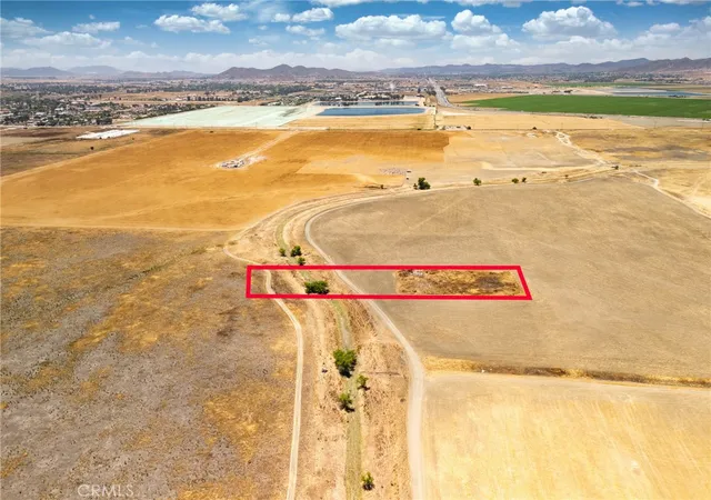 Photo 1 of Land for sale at 27200 San Jacinto, Perris, CA 92571 | MLS# IV26022045 | Listing updated on 2026-08-31