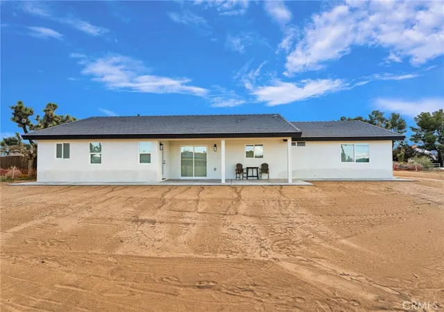 Photo 3 of Sale Pending at 20190 Osseo Rd, Apple Valley, CA 92308 | MLS# TR26021993 | Listing updated on 2026-09-20