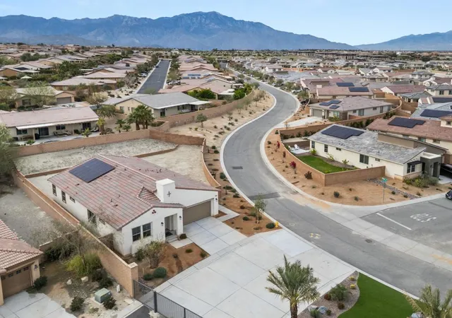 32nd image of 73745 Henri Dr, Palm Desert, CA 92211 | MLS# 219142386DA