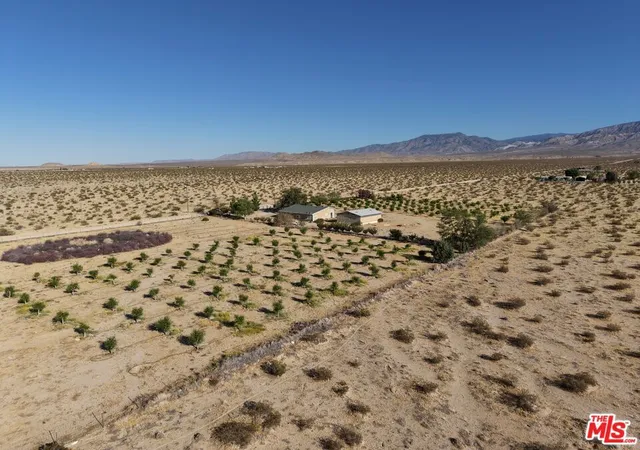 Photo 2 of Single family home for sale at 10424 Santa Fe Fire Rd, Lucerne Valley, CA 92356 | MLS# 26645279 | Listing updated on 2026-09-30