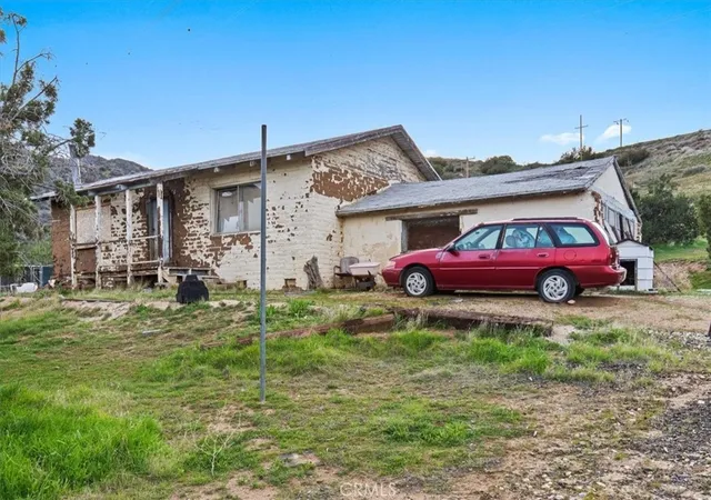 Homes for sale in Palmdale, CA | 32301 Angeles Forest, Palmdale, CA 93550 | MLS# CV26022098