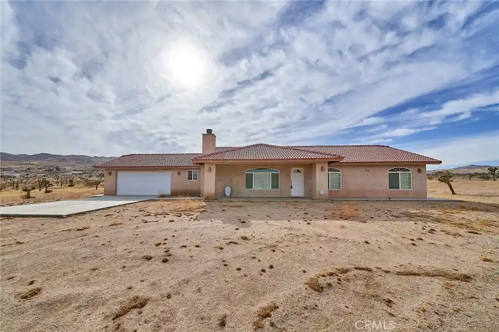 Photo 1 of Single family home for sale at 25625 Rancho, Apple Valley, CA 92308 | MLS# PW26022290 | Listing updated on 2026-07-23
