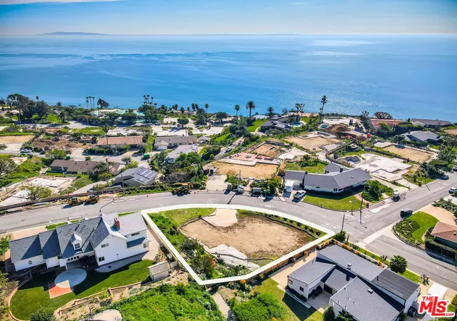 Photo 3 of Land for sale at 20325 Seaboard Rd, Malibu, CA 90265 | MLS# 26643373 | Listing updated on 2026-09-28