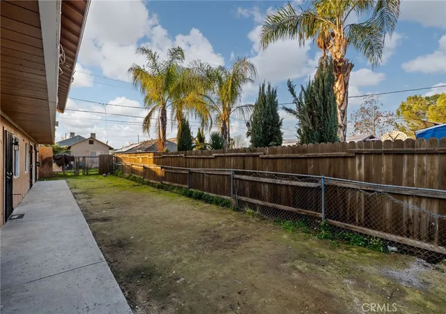 2nd image of 715 N St, Bakersfield, CA 93304 | MLS# SB26020700