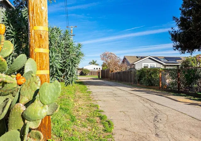 14th image of 0 Roland, Santa Cruz, CA 95062 | MLS# ML82033226