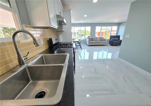 3rd image of 17705 Western #92, Gardena, CA 90248 | MLS# SB26020979