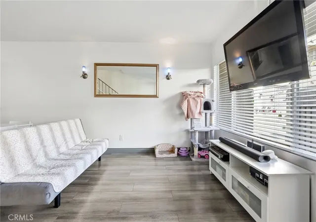 5th image of North Hollywood Terrace, Green Valley, CA 91606