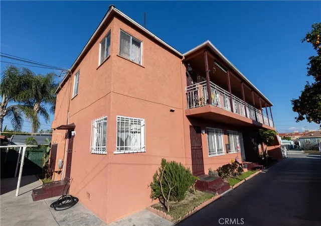 4th image of 9723 San Juan, South Gate, CA 90280 | MLS# DW26022544