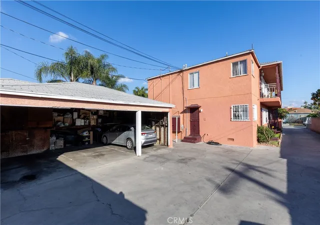 5th image of 9723 San Juan, South Gate, CA 90280 | MLS# DW26022544