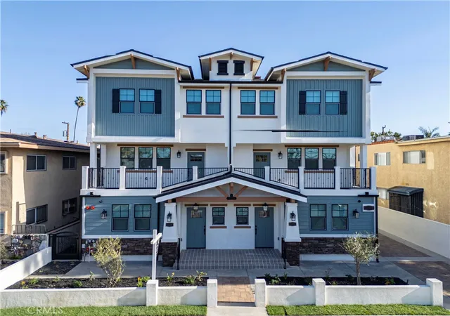 Photo 1 of Sale Pending at 10538 La Reina, Downey, CA 90241 | MLS# DW26022658 | Listing updated on 2026-05-26