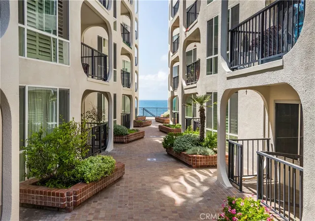 Homes for sale in Redondo Beach, CA | 565 Esplanade, Redondo Beach, CA 90277