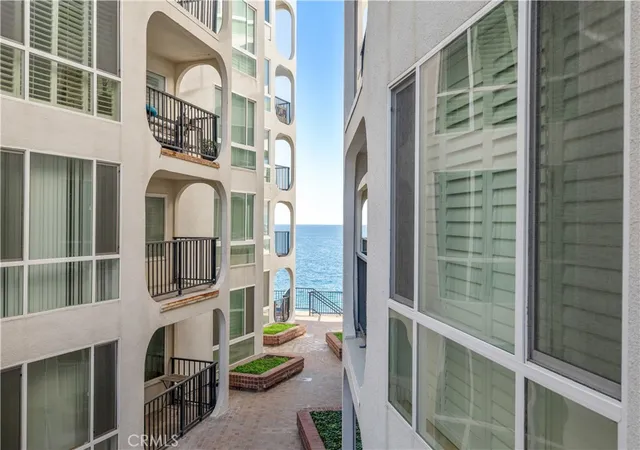 Homes for sale in Redondo Beach, CA | 565 Esplanade, Redondo Beach, CA 90277