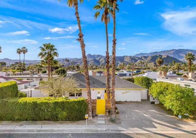 Homes for sale in Palm Springs, CA | 3963 E Calle San Antonio, Palm Springs, CA 92264 | MLS# 219142444PS