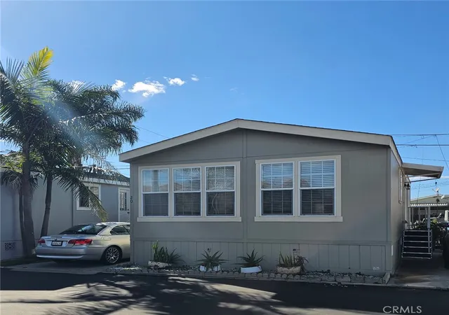 Photo 1 of Manufactured home for sale at 1684 Whittier Ave #20, Costa Mesa, CA 92627 | MLS# PW26021640 | Listing updated on 2026-06-03