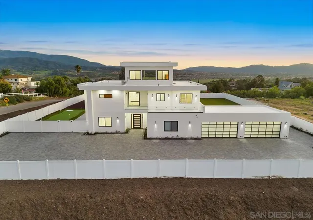 2nd image of 41955 Altanos Road, Temecula, CA 92592 | MLS# 260002416SD