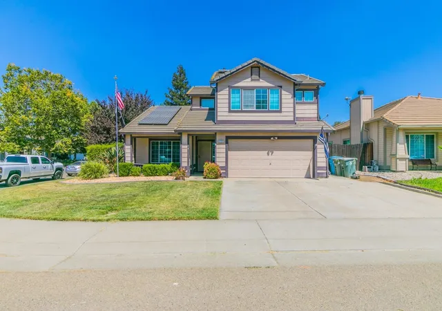 Photo 1 of Sale Pending at 690 Woodard Way, Dixon, CA 95620 | MLS# 41122683 | Listing updated on 2026-02-08