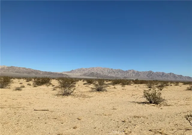 1st image of 0 Horseshoe Trl, Oro Grande, CA 92368 | MLS# HD26023069