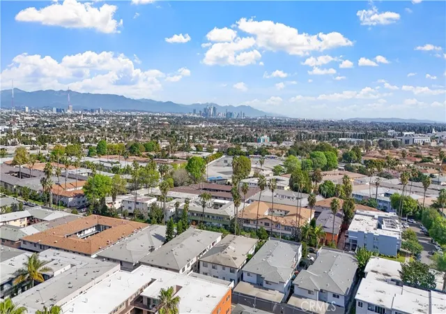 Homes for sale in Los Angeles, CA | 4065 Ursula, Los Angeles, CA 90008 | Houzeo