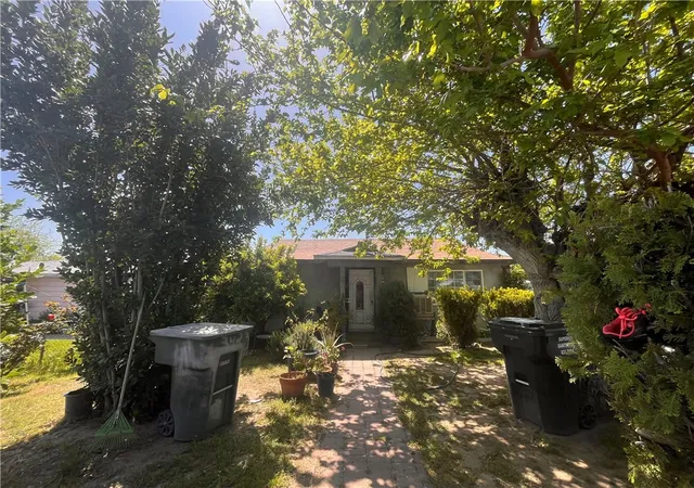 1st image of 3423 Monterey St, Bakersfield, CA 93306 | MLS# PW26023337