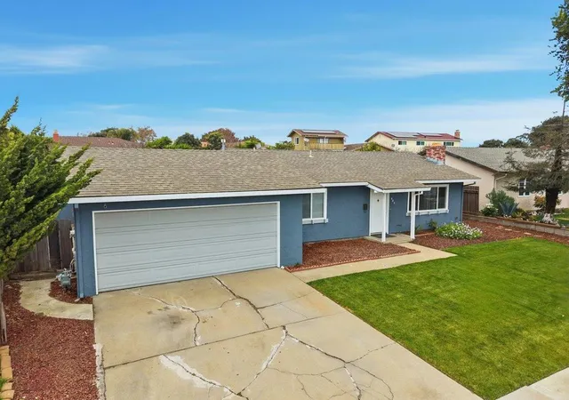 Homes for sale in Salinas, CA | 609 Saint George Dr, Salinas, CA 93905 | MLS# ML82033362